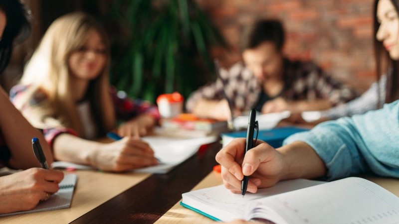 Como Conseguir Emprego Durante a Faculdade?