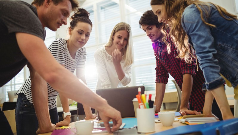 Mercado de trabalho e as habilidades técnicas e sociais