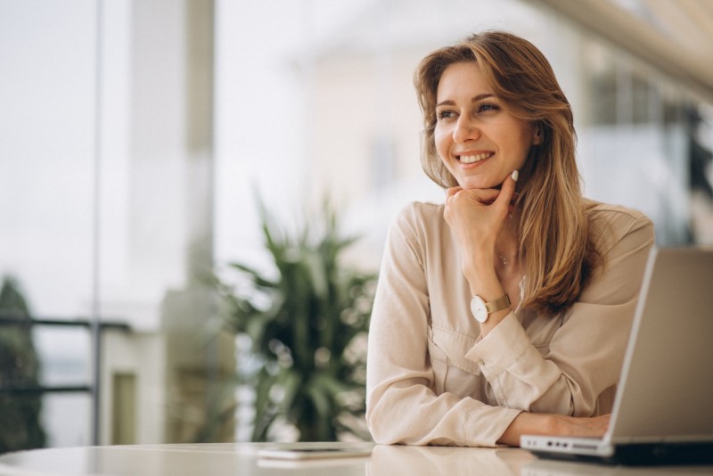 Como o modelo HRBP aprimora os processos de RH?