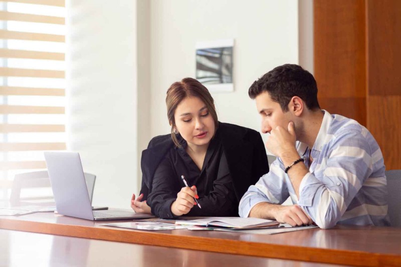 Quando você deve estabelecer faixas salariais?