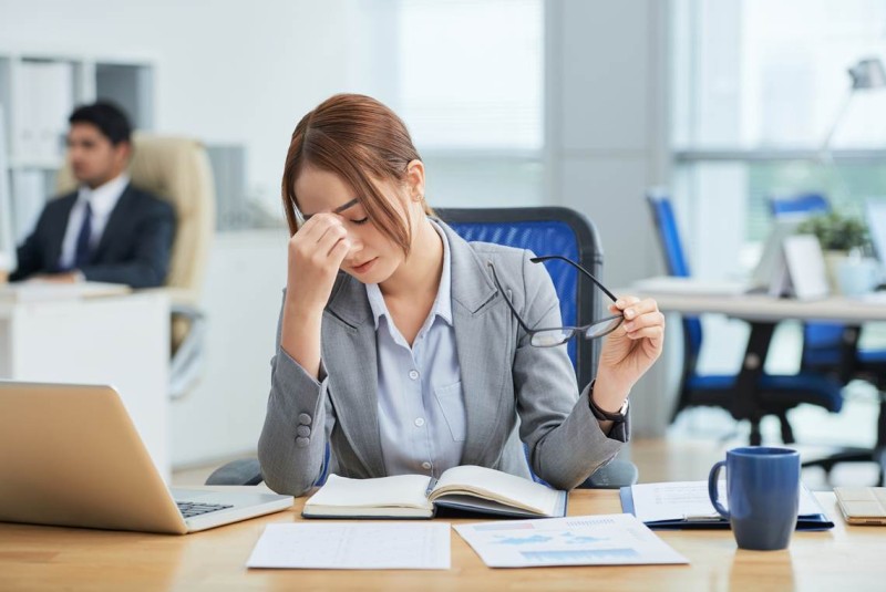 Maneiras de reduzir o estresse no local de trabalho