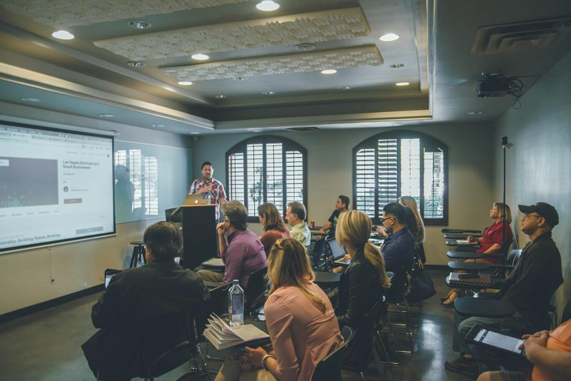 Treinamento e Desenvolvimento de Funcionários